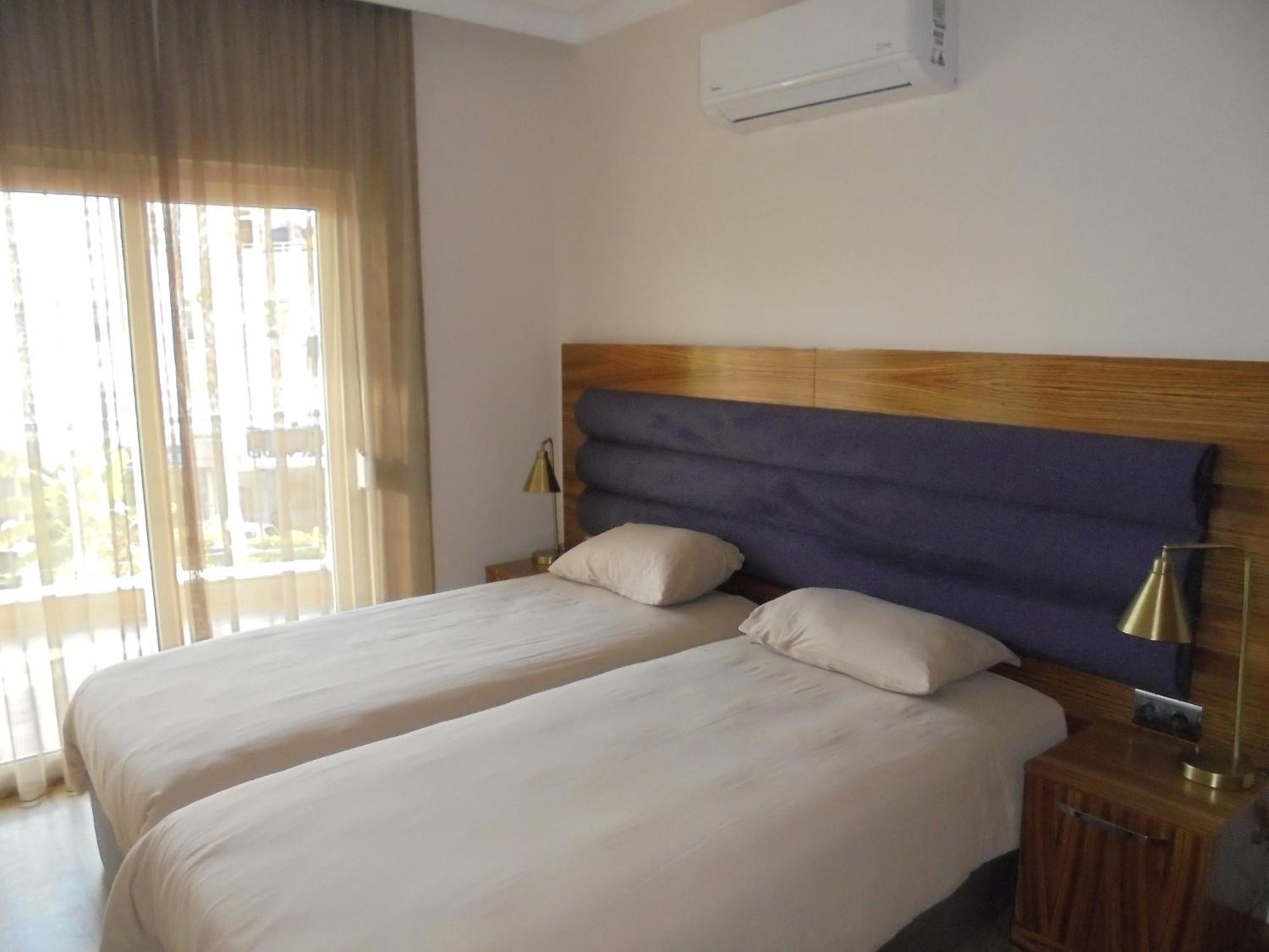 Xperia Park With Large Balcony And Seaview & Free Airport Shuttle Service Lägenhet *